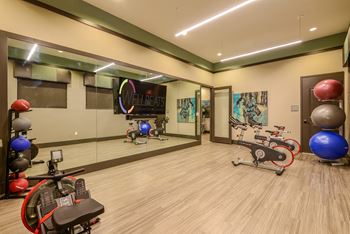 Yoga & spin studio